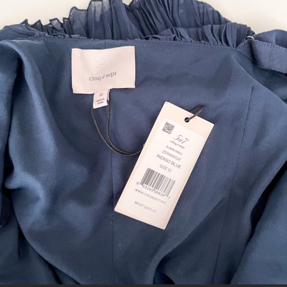 NWT CINQ A SEPT ELAINE TIERED DRESS - Picture 4 of 5